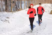 Người bệnh tim tránh ra ngoài khi trời lạnh