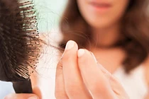Chăm sóc, giảm rụng tóc sau giãn cách vì Covid-19