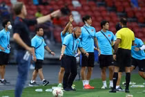 VFF vào cuộc vụ trọng tài "xử ép" đội tuyển Việt Nam