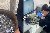 Mất 7 ngày để... đếm tiền mừng cưới