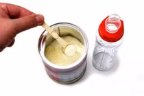 Thực hư sữa bột trẻ em của Mỹ chứa chất độc