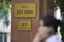 Thủ tướng chỉ đạo làm rõ vụ Thanh tra Bộ Xây dựng 'vòi tiền'