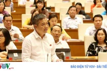 ĐBQH: Muốn thu hút nhân tài, phải bỏ tiêu chuẩn "viên chức"