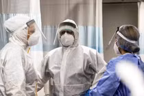 Israel lại xuất hiện làn sóng dịch COVID-19 thứ 6