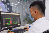 Chứng khoán chấm dứt chuỗi 9 phiên tăng