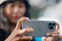 Nhiều đơn hàng iPhone 13 Pro phải chờ 4-5 tuần mới được giao.