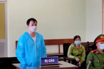 Bị cáo Lê Văn Tuấn tại toà.