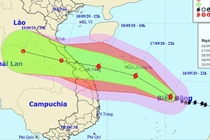 Bão số 5 mạnh lên trước khi vào Quảng Bình - Đà Nẵng