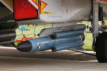 Tên lửa chống radar Nga phá hủy vũ khí phòng không Ukraina