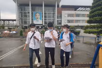 Bộ GD&ĐT đề nghị các trường điều chỉnh lịch xét tuyển đại học 