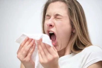 Hắt hơi liên tục
