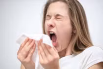 Hắt hơi liên tục