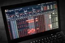 Chứng khoán rớt mạnh nhất từ sau Tết