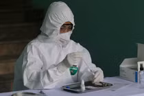 Người Nhật tử vong ở Hà Nội nhiễm biến chủng nCoV mới