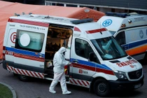 Đông Âu vật lộn đối phó đợt bùng phát Covid-19 mới