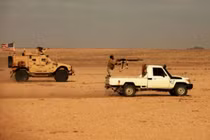 Quân đội Mỹ và thánh chiến diễn tập bắn đạn thật cảnh báo quân đội Syria