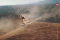 Quân đội Lào lần đầu tiên diễn tập chiến đấu chống khủng bố