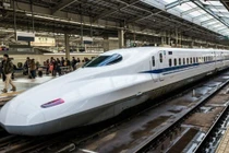 Hai phương án đường sắt tốc độ cao