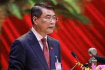 Việt Nam đặt mục tiêu tiêm chủng đại trà vaccine Covid-19