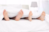 Chuyện yêu tuổi già: có “bình đẳng” ở hai giới?