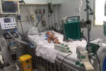 4 sai lầm khi chăm sóc trẻ sốt xuất huyết