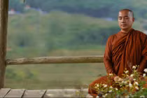 Sư thầy Thích Minh Niệm: Thuốc chữa lành tổn thương ở bên trong mình