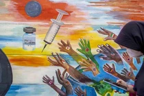 Tổ chức Ân xá Quốc tế: 6 công ty vaccine gây ra khủng hoảng nhân đạo