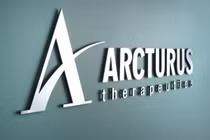 Vốn hoá công ty Mỹ tăng gấp rưỡi lên 1,4 tỷ USD sau tin chuyển giao công nghệ vắc xin cho Vingroup