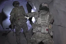 Video: Đặc nhiệm Nga, quân đội Syria phá hủy hầm ngầm IS gần Palmyra