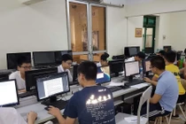 Thi trực tuyến học sinh giỏi Tin các trường chuyên: Giữ kỳ thi, giữ “nhiệt” học tập