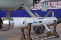 Iran công bố tên lửa chống tăng có điều khiển “Almas”, sao chép từ Spike Israel