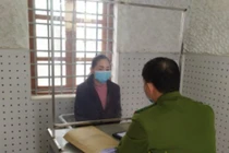 Đối tượng Nguyễn Thị Nhật tại cơ quan công an.