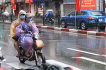 Xe đạp điện khi đi mưa cần chú ý điều gì?