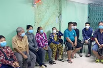 Các đối tượng tại cơ quan công an.