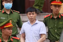 Bị cáo: Tôi chấp nhận là 'kẻ phản bội'