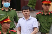 Bị cáo: Tôi chấp nhận là 'kẻ phản bội'