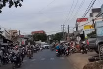 Người dân đòi chuyển tiền phúng điếu bí thư xã 'giả chết' cho gia đình nạn nhân