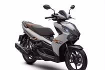 Honda Air Blade 150cc/125cc phiên bản giới hạn với tem xe nổi bật trên cả hai phiên bản động cơ.