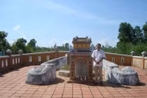 Thương dân, dân lập miếu thờ - kỳ 2: Đỗ Thúc Tĩnh mộ dân lập ấp