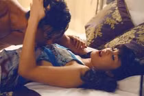 Những cảnh nóng của diễn viên Hiếu Nguyễn bị tố bạo hành bạn gái