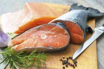 Ăn cá một lần mỗi tuần, IQ trẻ tăng gần 5 điểm