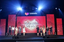 LazMall Brand Awards 2021 tôn vinh 16 thương hiệu có sự phát triển mạnh mẽ và bền vững.