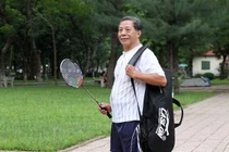 Mê đánh cầu có sức khỏe như thanh niên