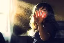 Tránh vận động mạnh khi nhà bị ô nhiễm không khí