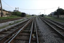 Đường sắt lại có nguy cơ ngừng hoạt động vì không thể bảo trì