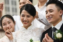 Nhan sắc vợ Phan Mạnh Quỳnh