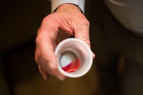 Hôn mê, suy hô hấp cấp vì uống nhầm methadone