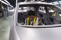 Tạm ngừng lắp ráp xe Hyundai tại Việt Nam