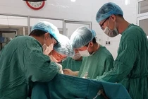 Tạo hình “của quý” người đàn ông bị vợ cắt trong lúc say rượu