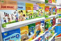 Thiếu minh bạch và nhất quán trong triển khai sách giáo khoa mới